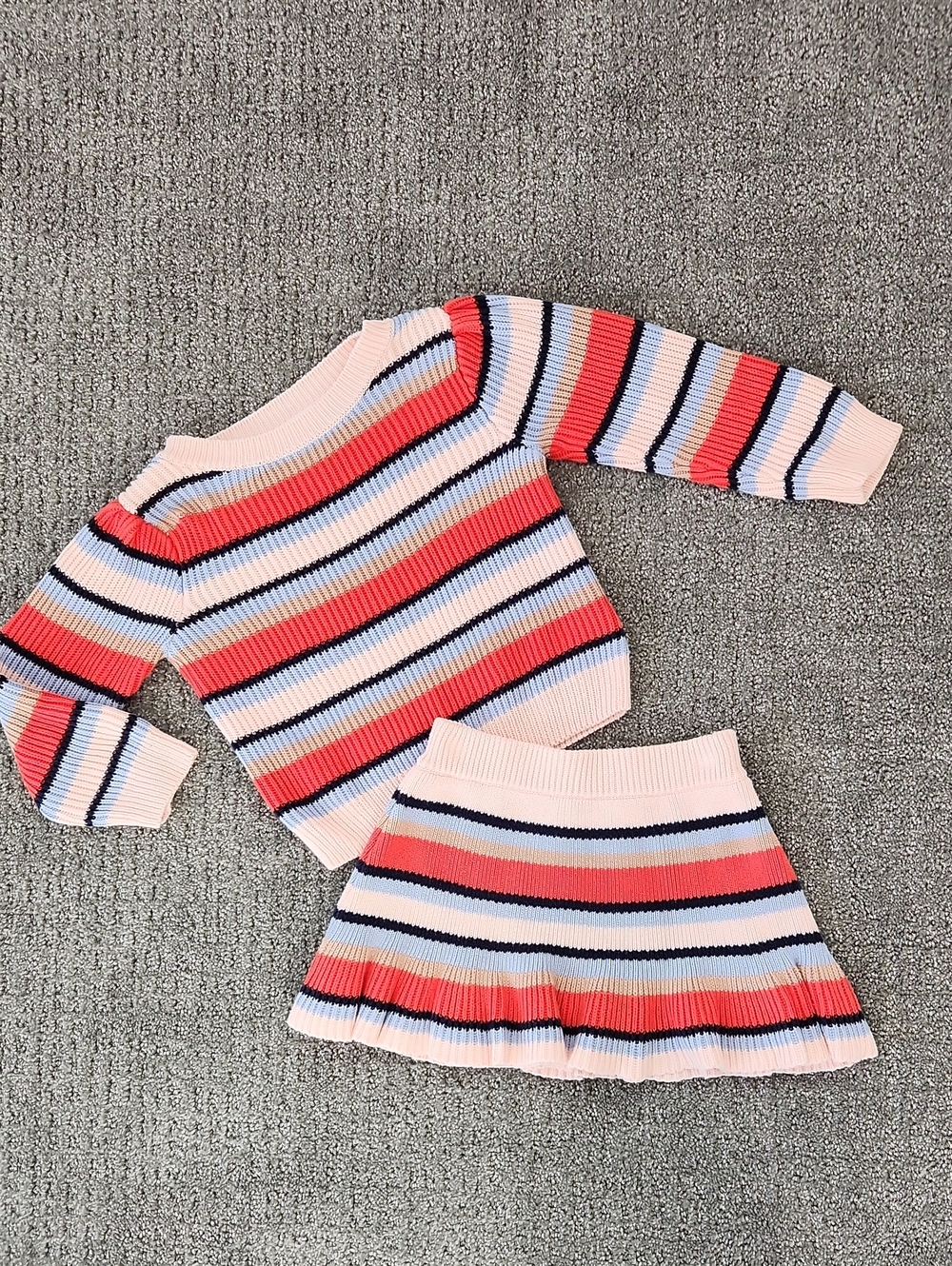 Seed Heritage Girls Pink & Coral Striped Knit Sweater Top And Skirt Set Size 4